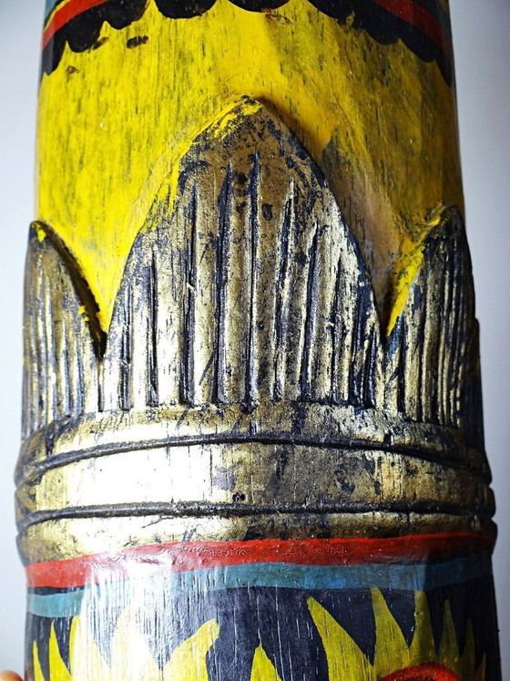 Image 1 of Grand masque Balinais en bois sculpté et peint à la main, Indonésie, années 1970
