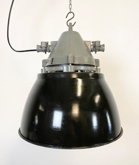 Image 1 of Lampe antidéflagrante gris foncé avec abat-jour émaillé noir, années 1970