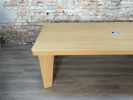 Muuto (Vergader)Tafel Hout