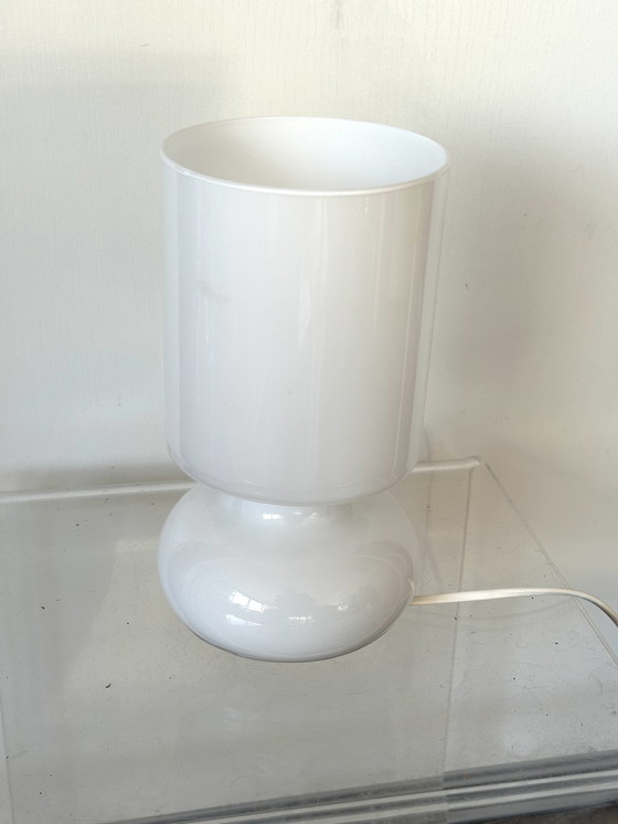 Image 1 of vintage witte IKEA Lykta mushroom tafellamp van handgemaakt opaalglas lamp