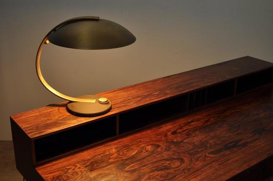 Image 1 of Bellissima lampada da tavolo in ottone Art déco/Bauhaus della metà del secolo scorso di Egon Hillebrand anni '60