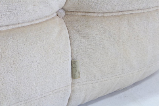Image 1 of Poltrona angolare vintage Togo Ligne Roset velluto beige