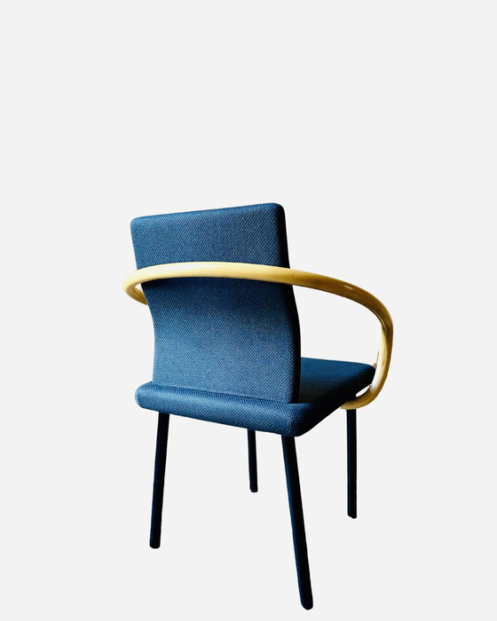 Image 1 of 4x Silla Mandarin de Ettore Sottsass para Knoll, 1986 - Tela azul, reposabrazos con aspecto de bambú