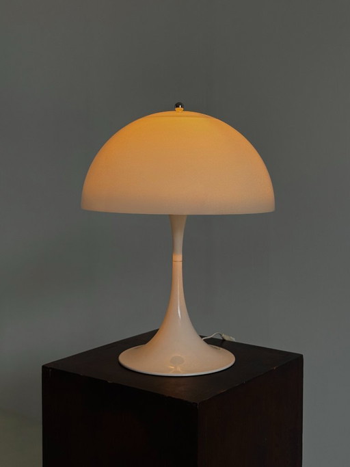 Louis Poulsen Panthella table lamp Verner Panton white
