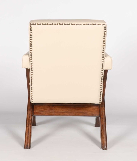 Pierre Jeanneret, une paire de chaises de bureau à piètement en X – Fauteuils, Skaï, Bois (photo 5 of 8)