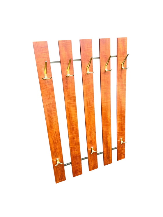Image 1 of Houten vintage wandkapstok | Kapstok di metà secolo con latten e haken 