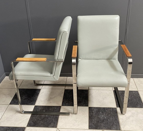 Sillas únicas de cromo y cuero gris, fabricadas bajo pedido en la década de 1980. – Sillas y sillones (photo 15 of 17)