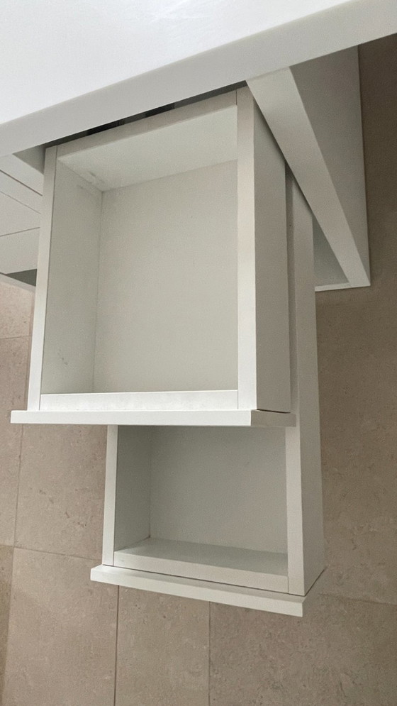 Image 1 of Corean tafel / bureautafel