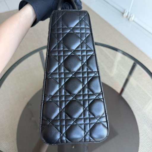 DIOR LADY LARGE - CANNAGE LAMSLEER ZWART MET GOUDEN BESLAG ZONDER BANDJE