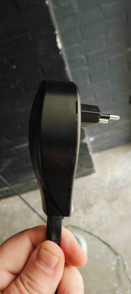 Image 1 of Exklusive Oligo-Stehleuchte aus Fiberglas