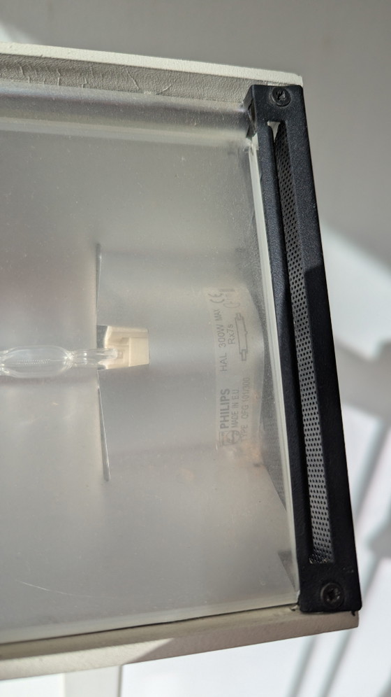 Image 1 of Philips sculpturale vloerlamp met dimmer uit de jaren 80, postmodernistisch van aard.
