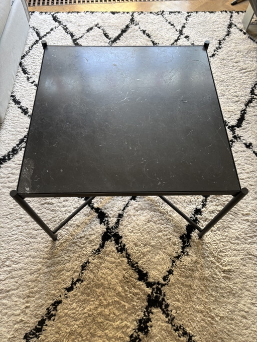 Mesa auxiliar 60x60 HANDVÄRK mármol