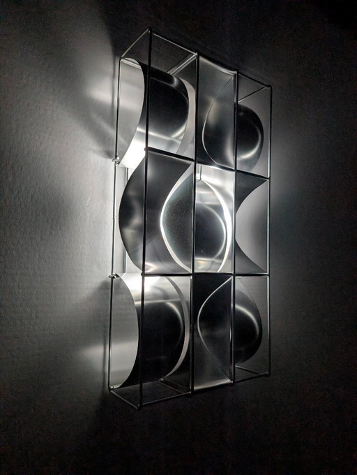 Applique murale géométrique originale en aluminium Max Sauze, années 1970