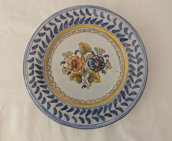 Vintage Spaanse Talavera Majolica keramische wandborden - Gesigneerd El Carmen & Carpicena - Set van 2 (photo 10 of 15)