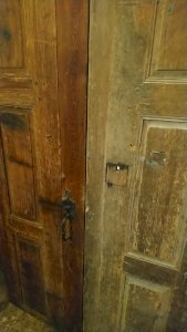 Ante doppie per armadio in pino – Colonne, Wood, Iron (photo 19 of 40)