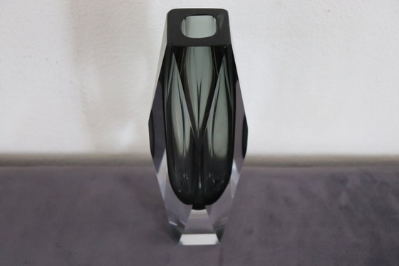 Image 1 of Gerookte grijze Murano glazen vaas, Italië jaren 60