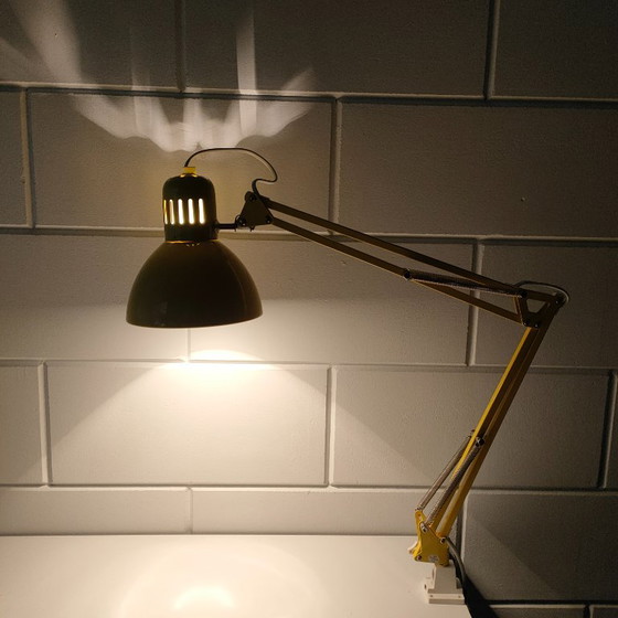 Lampada a Forbice Gialla Retrò Degli Anni '90, Ikea, Lampade da scrivania, Metallo, Plastica, Giallo, Retro (foto 7 di 12)