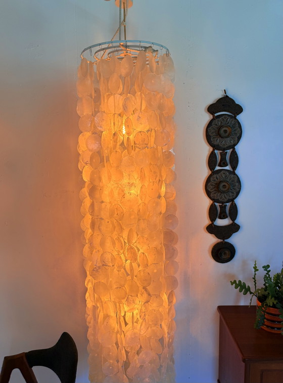 Image 1 of Lampada vintage XXL (200 cm) in conchiglia di capiz, Italia '80