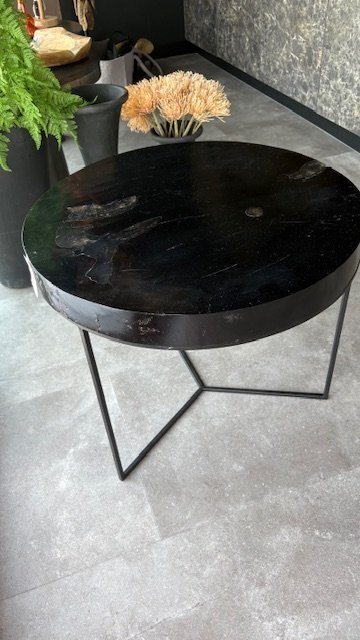 Bijzettafel met Robuust Zwart Houten Blad