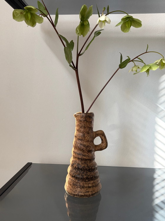 Vintage kleine keramische vaas met handvat – Vazen, Ceramic (photo 2 of 6)