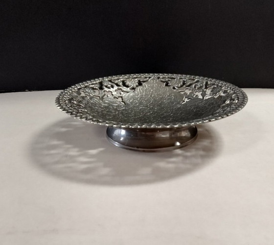 Image 1 of ciotola di metallo ritagliata