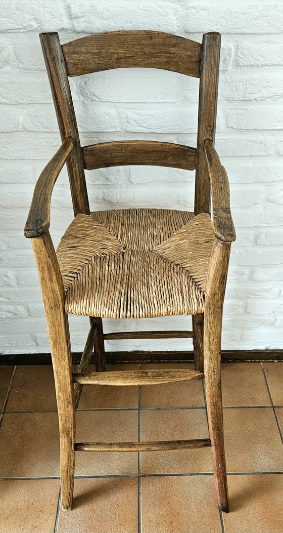 Image 1 of Chaise haute française ancienne avec assise en osier