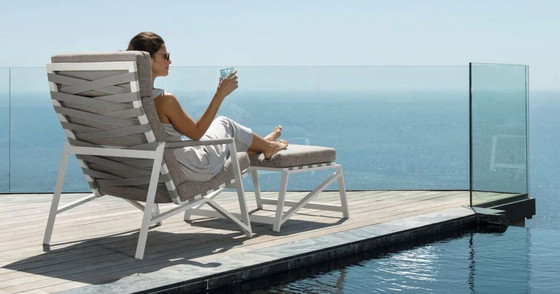 Image 1 of Conjunto de estilo rústico de 2 sillones + 2 pufs de Talenti