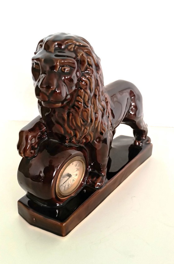 Image 1 of Reloj de repisa Scheurich en forma de león