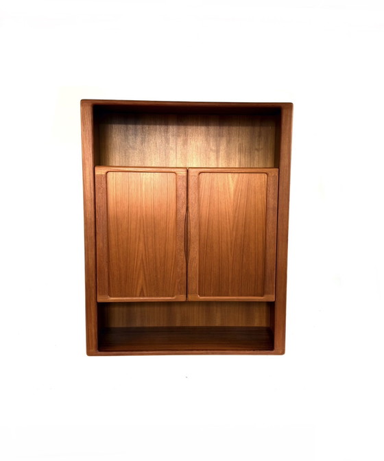 Image 1 of Vintage Danish wall cabinet, Silkenborg Møbelfabrik '80