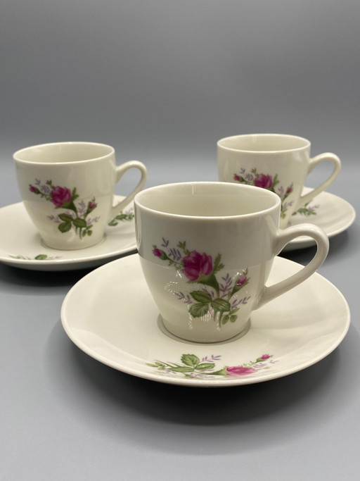 Ensemble de 3 tasses et soucoupes en porcelaine – Motif Rose – Boshan China – decoratieve objecten