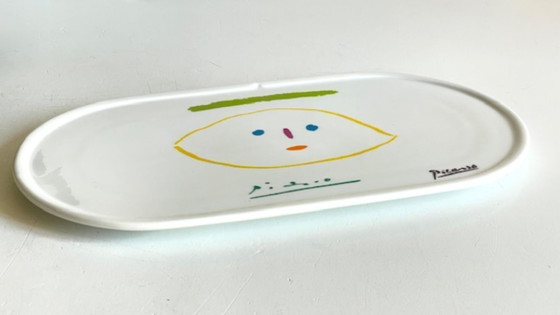 Image 1 of Serveerschaal/bord gesigneerd door Picasso