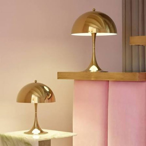 Louis Poulsen - Panthella 320 Table Lamp - Brass Metallised - New in Box – tafellampen, Aluminium (photo 2 of 5)