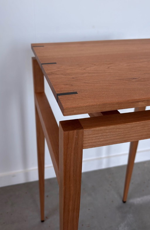 Tavolino T I P T O E - HW25 Hoogwaterdesign