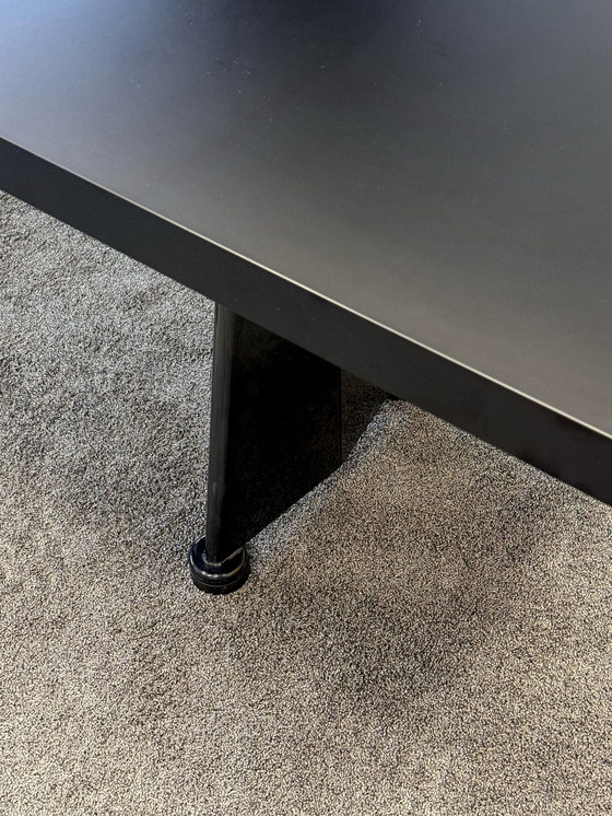 Image 1 of Vitra Trapeze