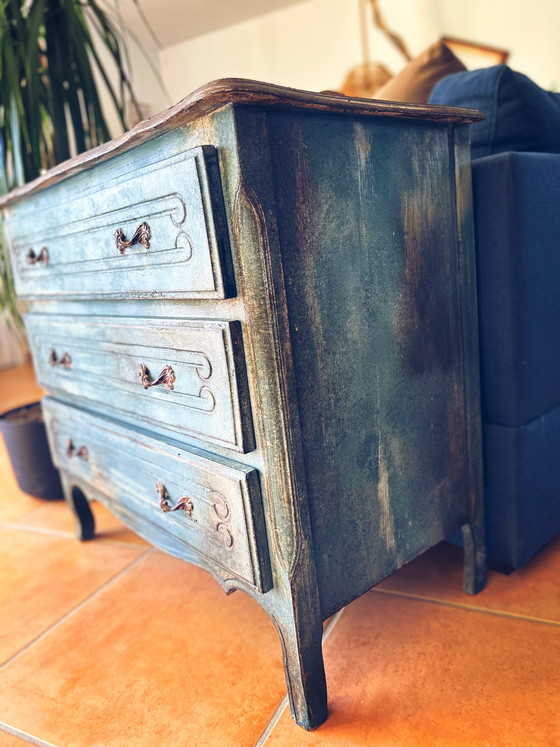 Image 1 of Antieke commode met patina – Toscaanse stijl / charmant huis