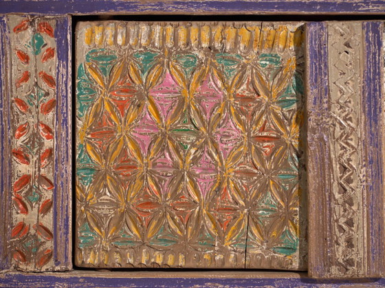 Antiker geschnitzter polychromer Unterschrank aus Kiefer – Xinjiang, ca. 1900 – Buffetschränke, Iron (photo 40 of 40)