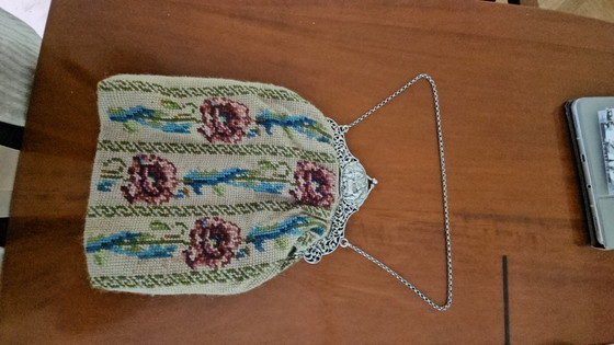 Monture de Sac Antique en Argent avec Scène de Café env. 1910 – Autres sacs, Tweed (photo 8 of 12)