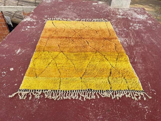 Moroccan Beni Ouarain rug 300 × 200 cm – saffron yellow and black – Rugs & carpets, Wool, Cotton, Vintage (photo 2 of 8)
