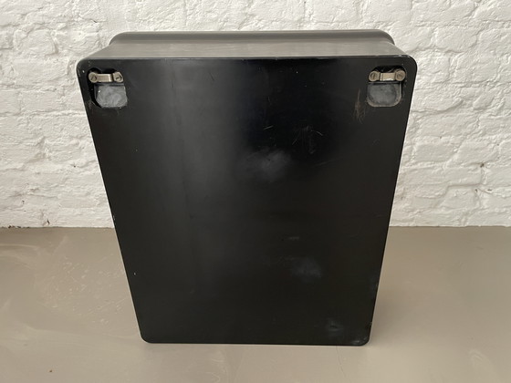 Image 1 of Vynco Luxe bakeliet jaren 60 spiegelkastje