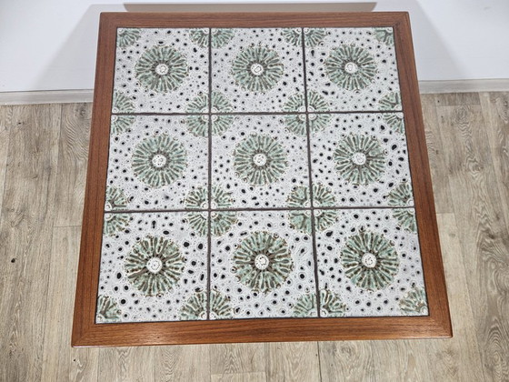 Teak Table with Ceramics, Denmark, 1960s – Coffee table books, Wood, Scandinavian (photo 10 of 14)