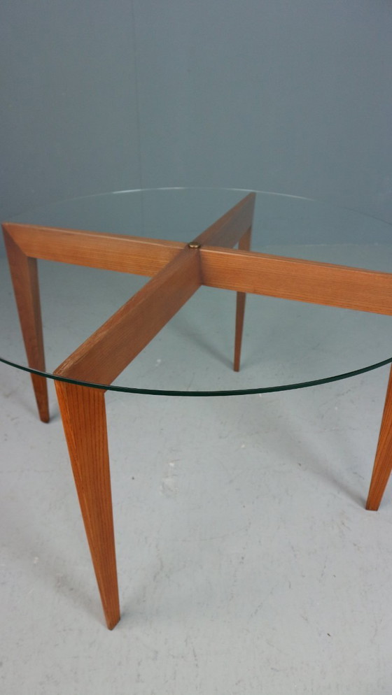 Image 1 of Table basse Gio Ponti pour Isa Bergamo en chêne avec plateau rond en cristal, 1957