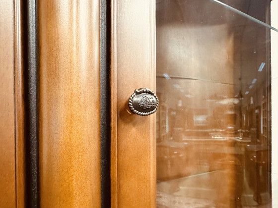 Klassische Jugendstil Anrichte – Vitrine, Glas, Metall (photo 9 of 16)