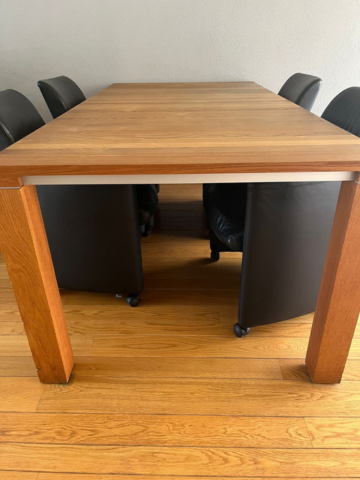 Leolux Vivre table à manger chêne