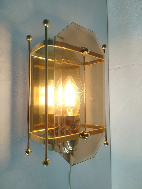 Image 1 of Vintage Scandinavian 1970s 'Hollywood Regency style golden' wall lamp