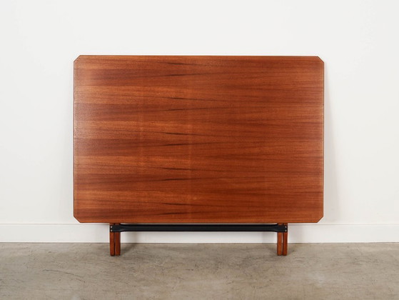 Image 1 of Opklapbare teakhouten tafel, Italiaans design, jaren 70, gemaakt in Italië.
