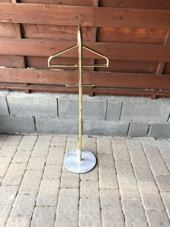 Mid-Century Brass and Marble Valet, 1970s – Coat racks, Mid Century Modern (photo 2 of 6)