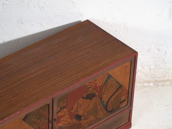 Japanese Cabinet with Kabuki Decorated Sliding Doors in Paulownia Wood, Early Showa Period, circa 1926–1970 (photo 11 of 40)
