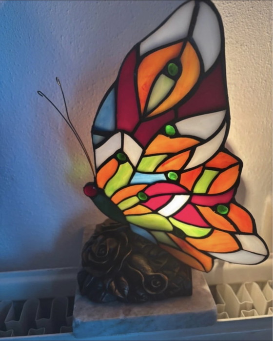 Image 1 of Tiffany Lamp - butterfly - vlinder