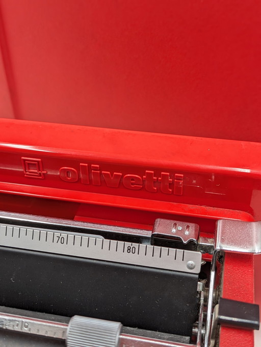 Ettore Sottsass - Olivetti - Valentine - Machine à écrire - 1970-1980