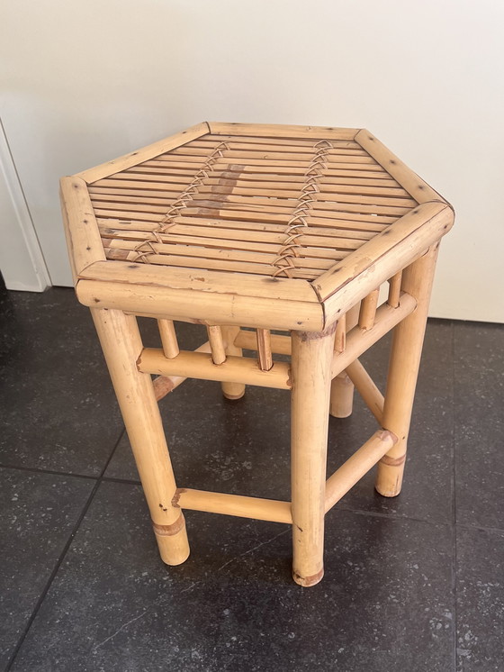 Image 1 of Bamboe bijzettafeltje